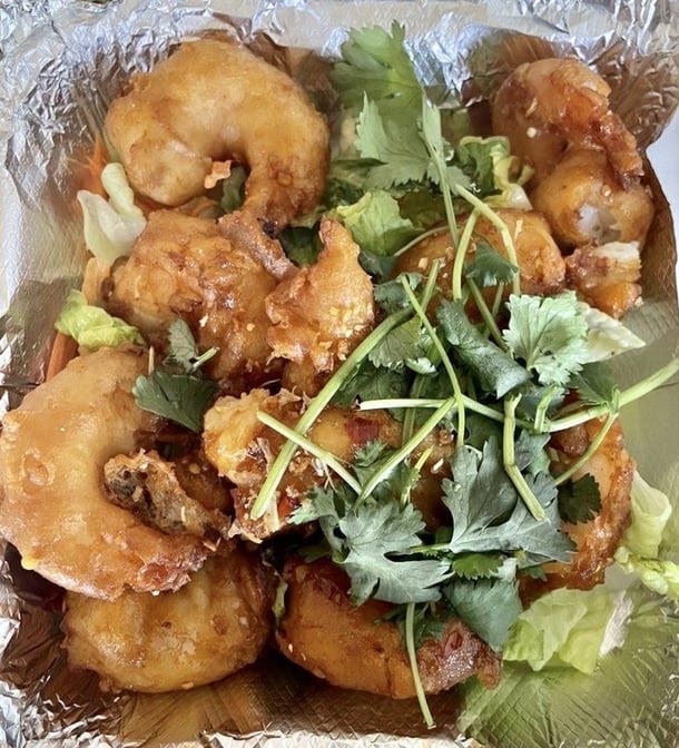 LucKi Thai Restaurant by null