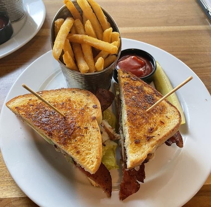 Smokin Fins - Arvada by null