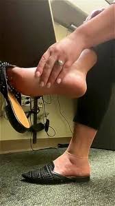 Candid feet shoeplay video search free sex videos on voyeurhit jpg x Candid shoeplay