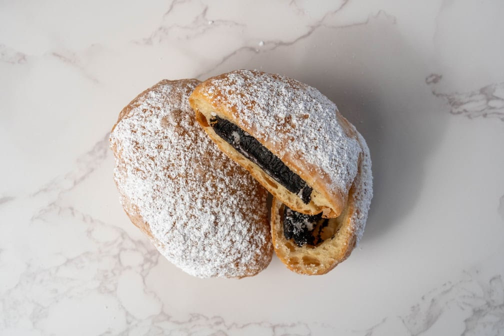 Papillon International Bakery by null