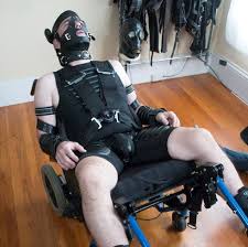 Men find out bondage device and use jpg x Man bondage