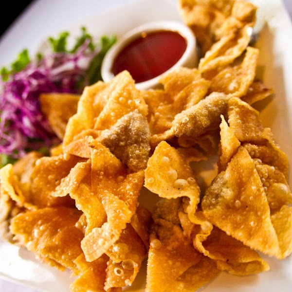 Bai Tong Thai Restaurant by null