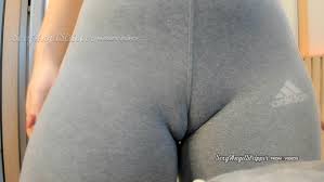 Sihoybeasaatbaaaaaa lfpbnum jpg x Camel toe yoga pants