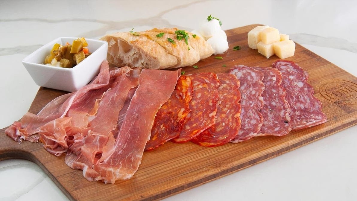 Pomo Pizzeria by null