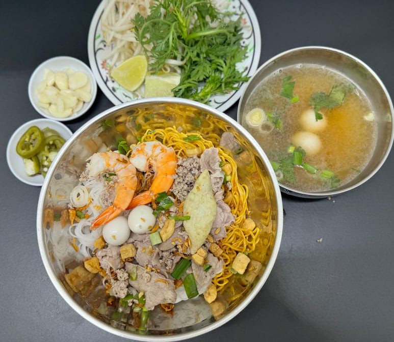 Hu Tieu De Nhat by null
