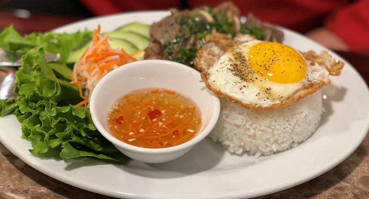 Lunar's Pho by null