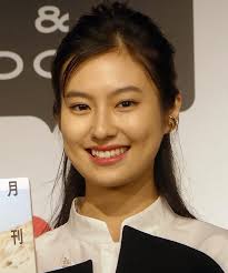 恒松祐里|写真】恒松祐里『タイトル、拒絶』インタビュー【エンタメ】