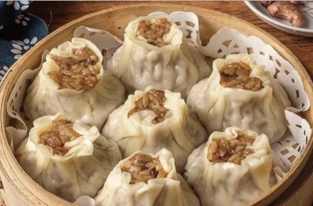 Yum Dumpling by null