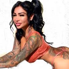 Brittanya razavi shower jpg x Brittanya razavi xxx