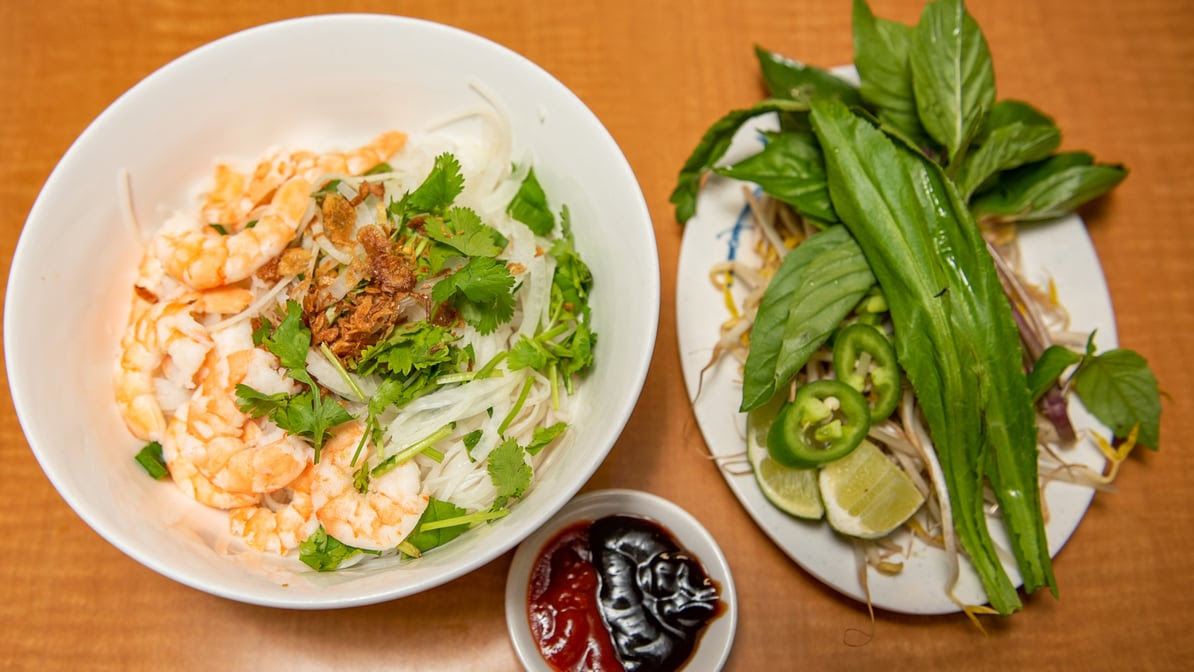 Phở Lee's Vietnamese Restaurant by null