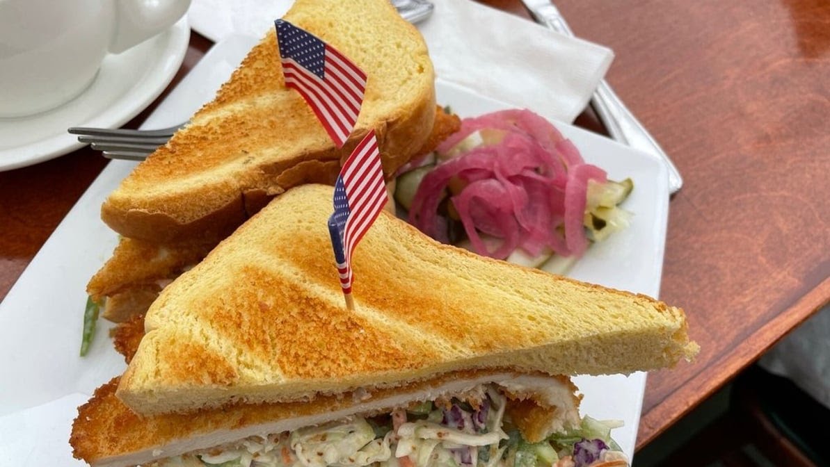 Eat Americana by null