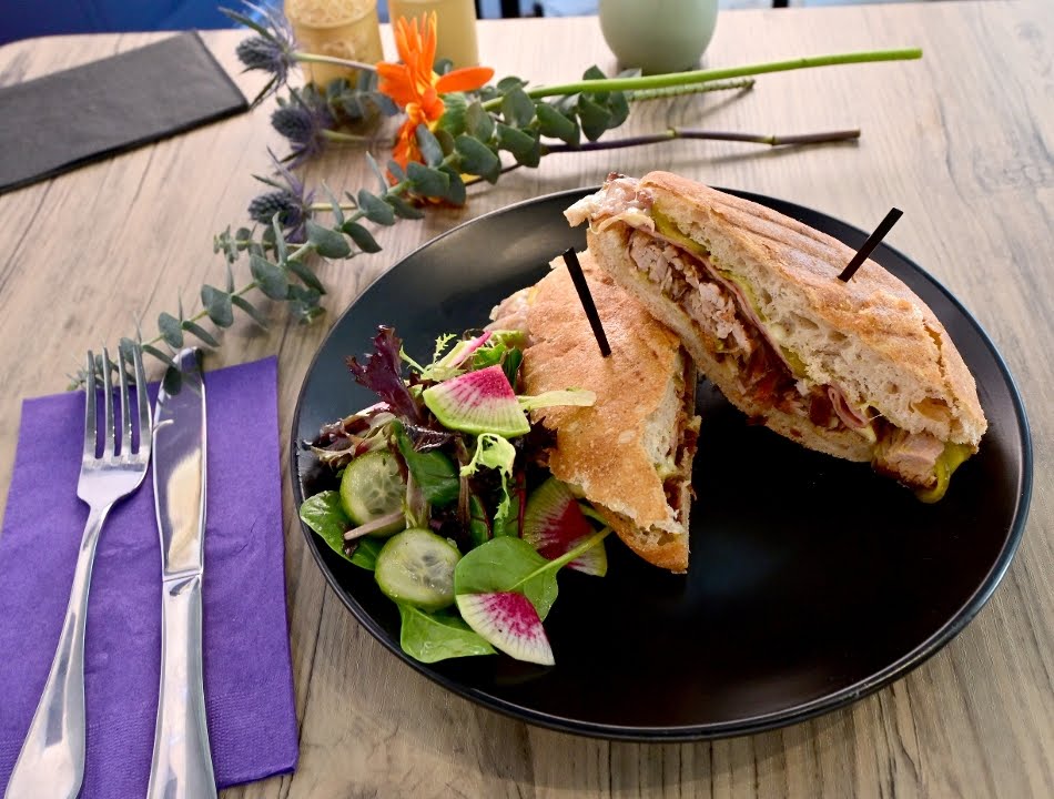 The Hart of Catering & Cafe by null