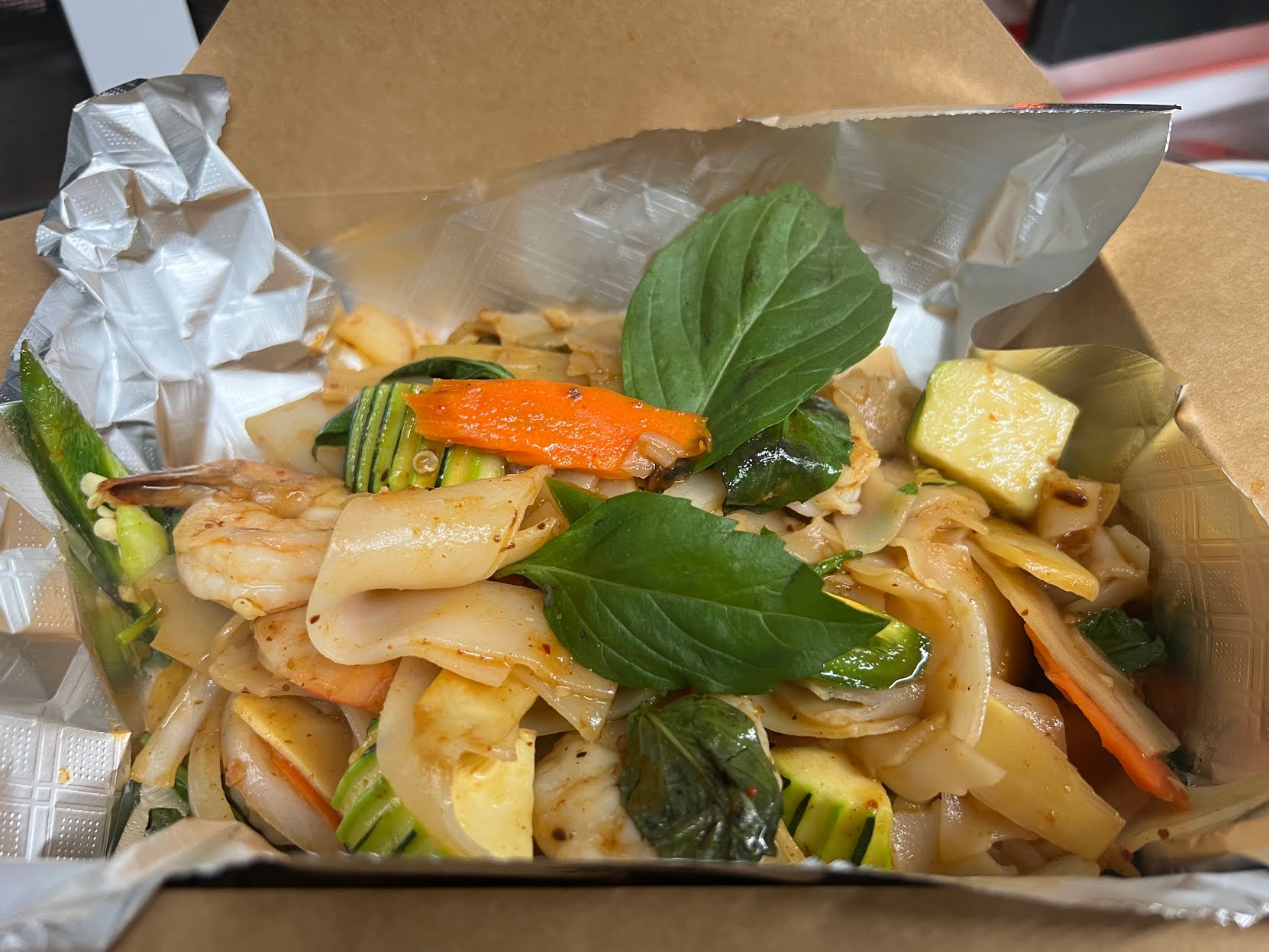 Oui's Thai by null