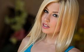 Stacee jaxx aka tom cruise ladyboners jpg x Stacie jaxxx