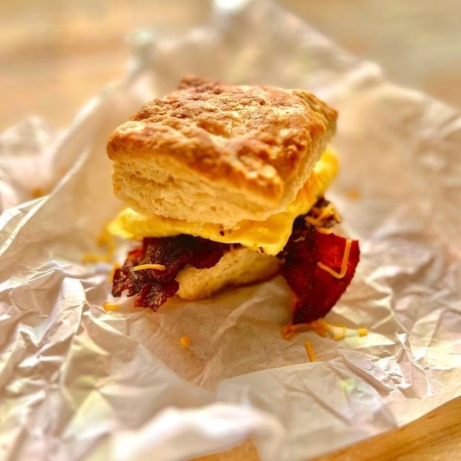 Auntie Beulah's Biscuits & Chicken by null