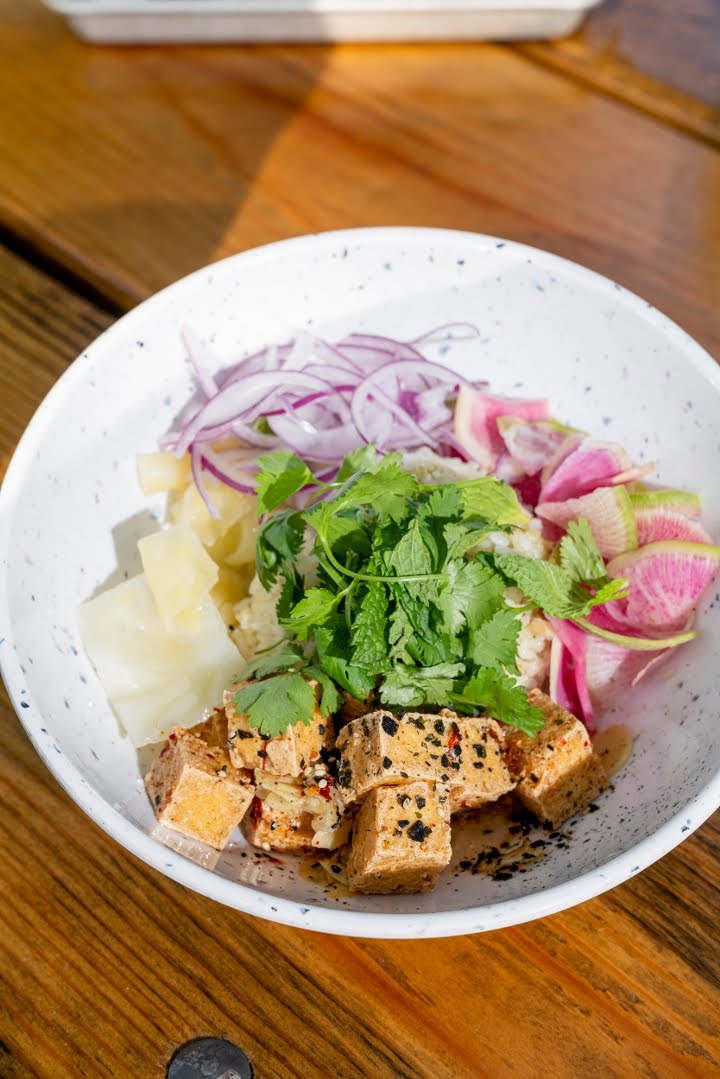 Loro Asian Smokehouse & Bar by null