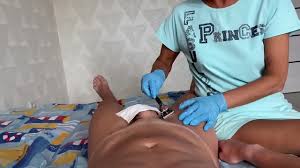 Huge thumb man gave a nuru massage to the naked mature woman and increased the pulsation in their bodies due to fucking jpg x Old woman massage