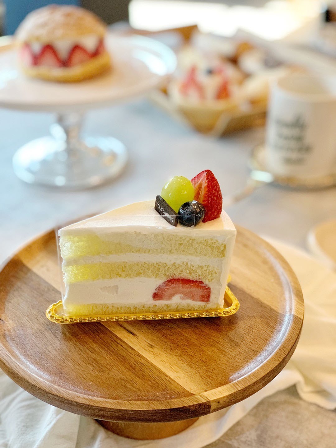 Tous les Jours by null