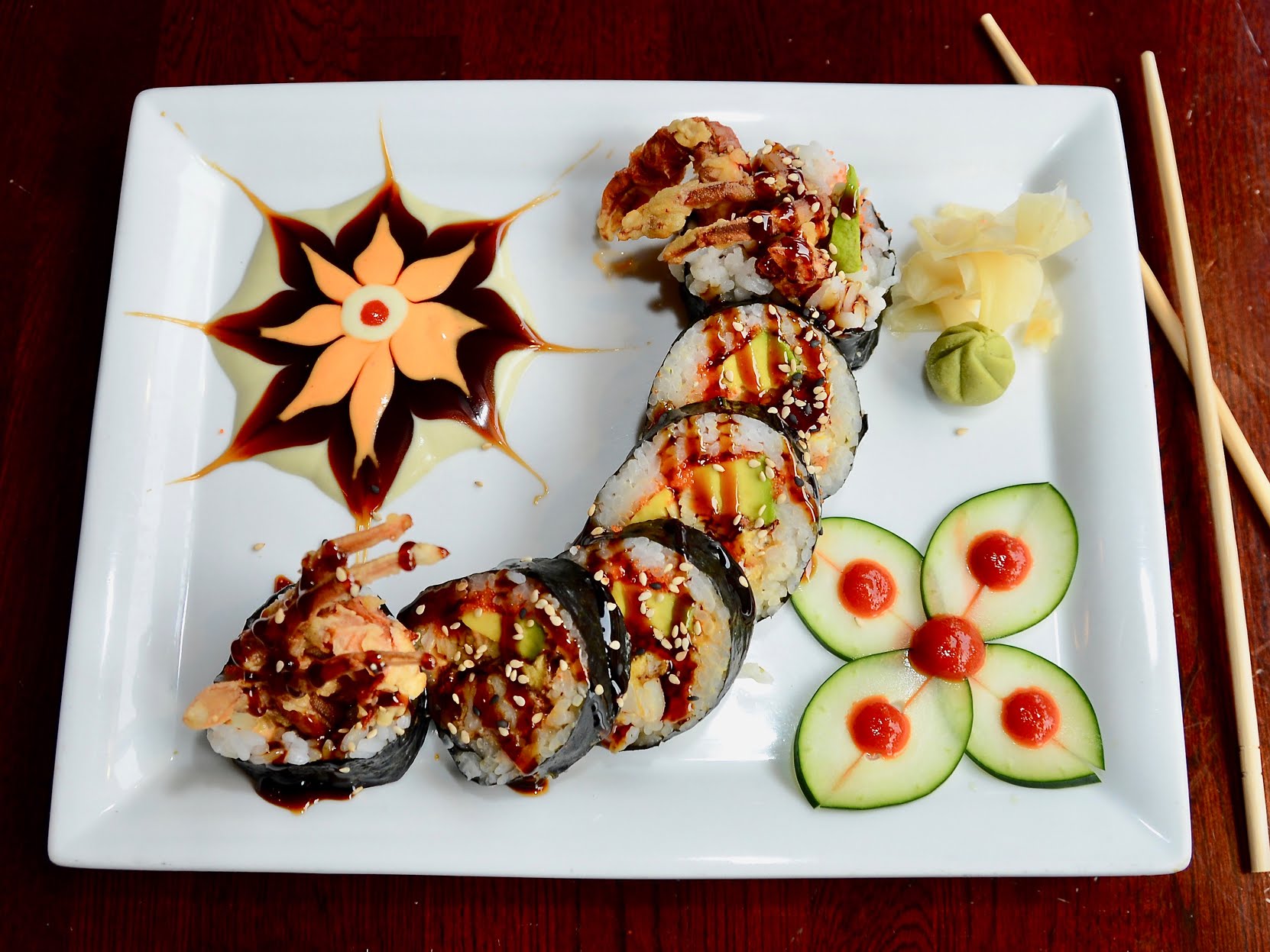 Tiparos Thai Cuisine & Sushi Bar by null