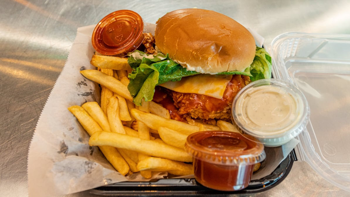 Harold's Chicken by null