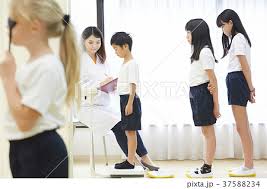 女子小学生 小学校身体測定　盗撮.