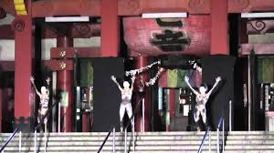 金粉ショー はみ出し|第33回(2010年)大須大道町人祭「金粉ショー(ふれあい広場会場)大駱駝艦」2/3 - YouTube