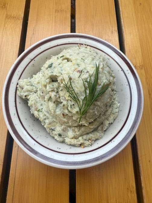 Belle's Delicatessen & Bar by null