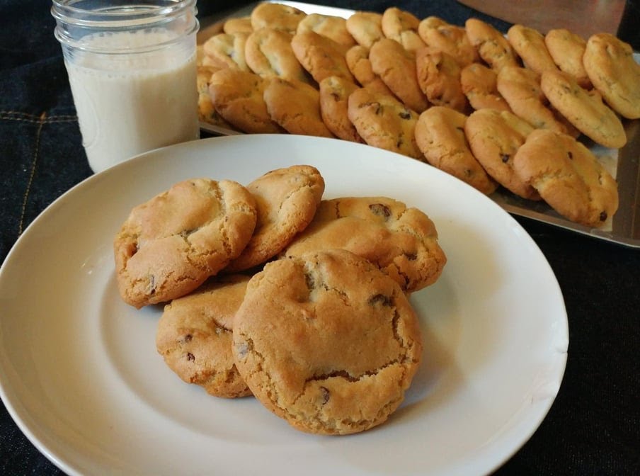 April's Famous Bakes by null