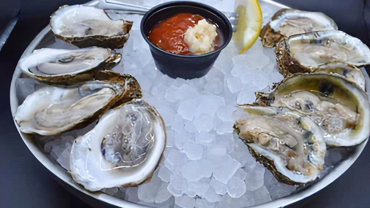 Tom's Oyster Bar by null