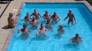 naturist|Naturist」の動画素材 | 1,189件の無料映像・ループ画像 | Adobe Stock