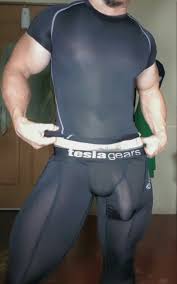 Big dick bulge jpg x Big dick bulge