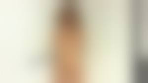 누드 보지 도끼|나는 레깅스를 벗고 그가 내 면도한 보지를 연구하게 한다. | xHamster