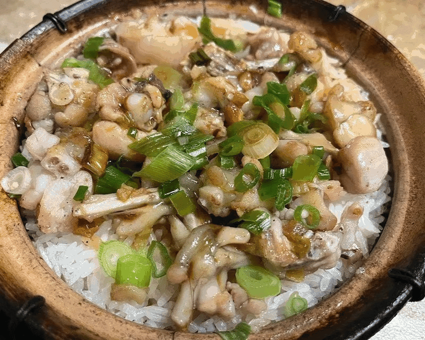 Clay Pot Cafe (旺角煲仔饭） by null