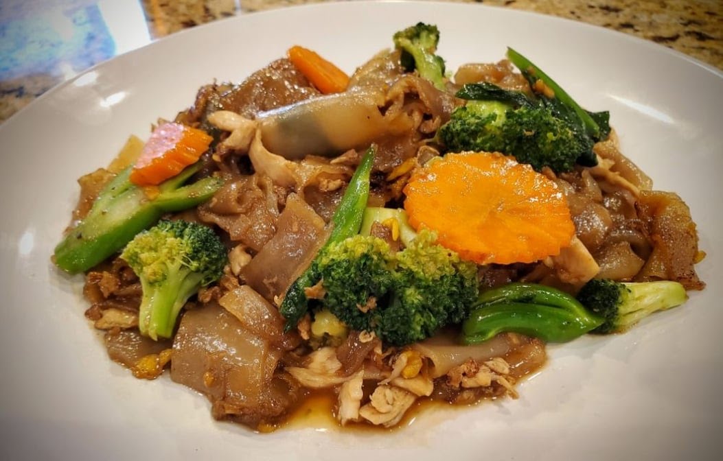 Thai Oishi by null