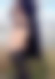 ママ　パンチラ|どんどんスカートがまくれていくおとなしめ若ママのパンチラ動画 | アダルト動画・画像のコンテンツマーケット Pcolle