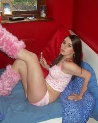 Search non nude girls in public jpg x Non nude women
