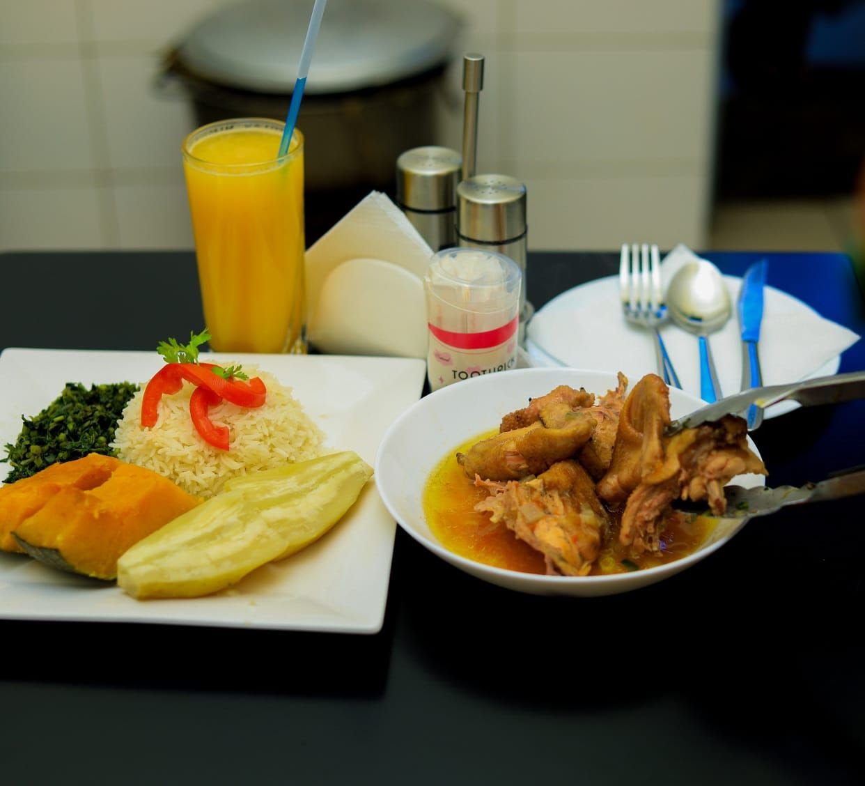 Bon Apetit by null