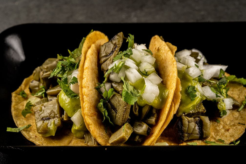Taquería Revolución by null