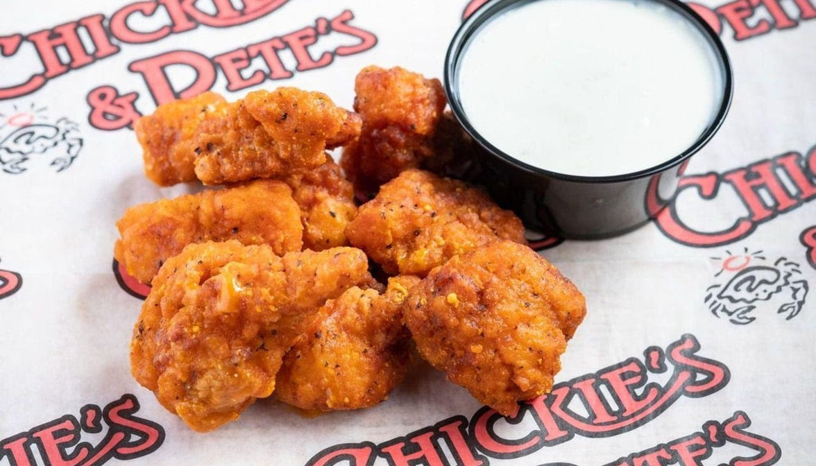 Chickie's & Pete's by null