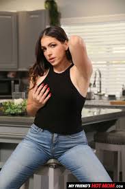 Valentina bellucci mom jpg x Valentina bellucci mom