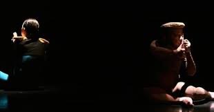 杜里 緊縛|身体障碍者×緊縛師という異色のコラボレーションを観た 金滿里×龍崎飛鳥「BASKET  舞×縄」｜なかのちか／靴と美術をつなぐ人(になりたい)。靴や革・美術の話／週末狩猟／週末美術