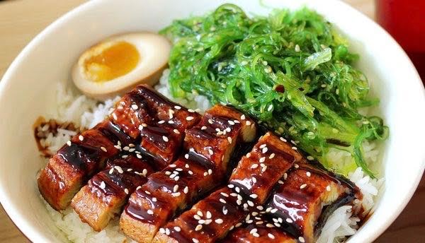 Wen's Yunnan Noodle & Ramen 云南米线 by null