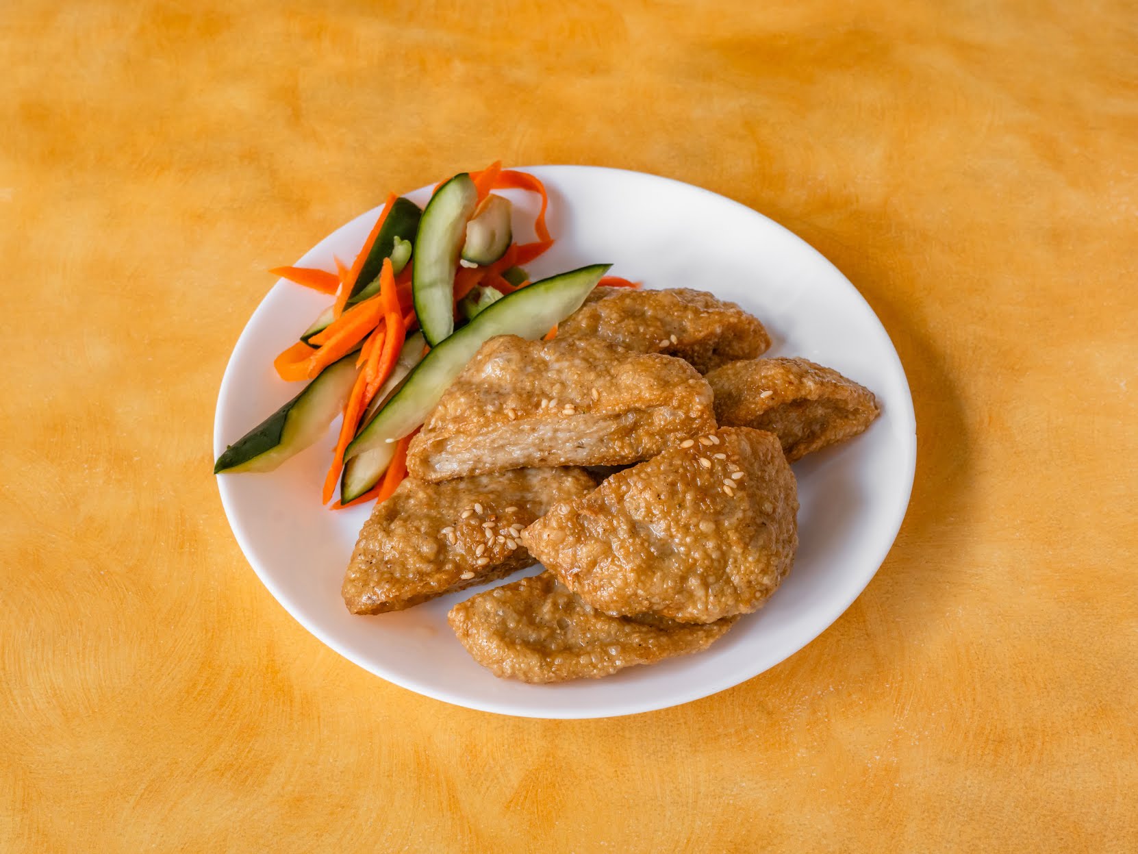 Hai Ky Mi Gia by null