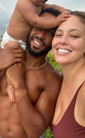 Ashley graham shares video of herself jpg x Ashley graham sex