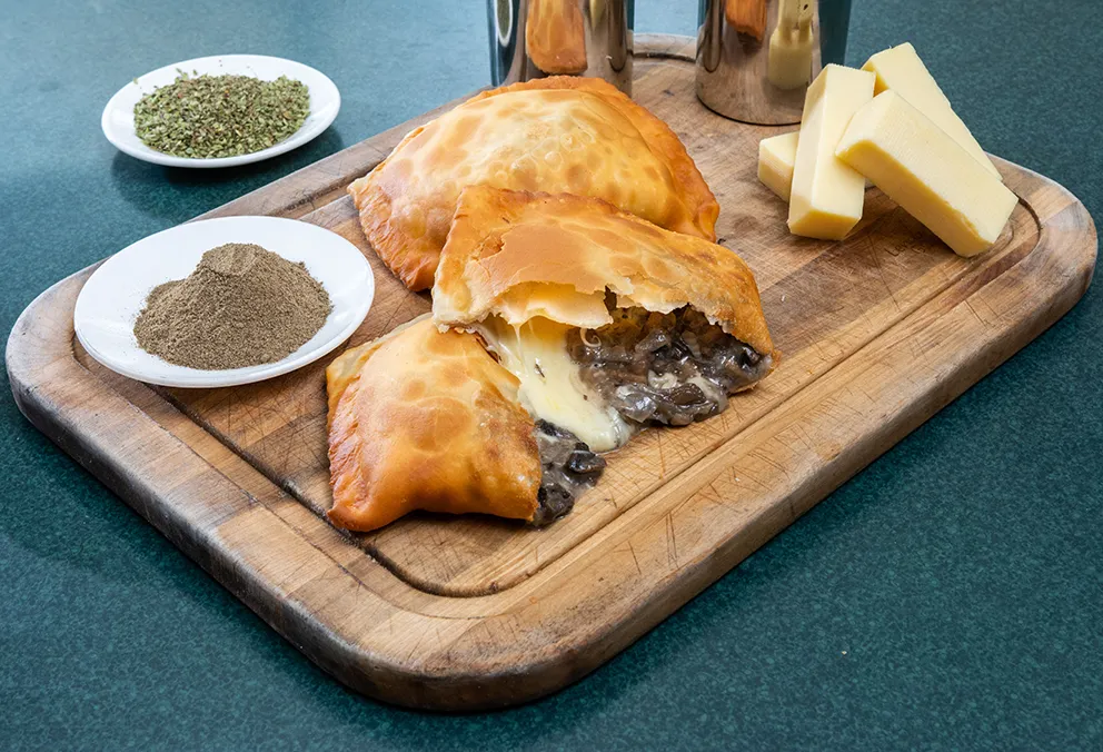 Empanadas Fritas Las Deliciosas by null