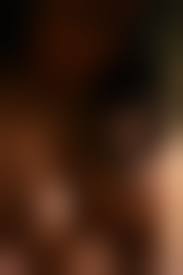 kamilla18 porno|귀엽고, 섹시하고, HOT 누드 엉덩이에 바닥이없는 Kamilla18 침대에 앉아