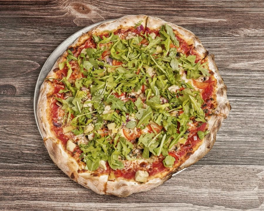 Max and Issy's Pizzeria by null