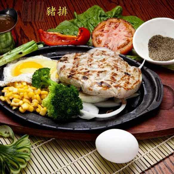 A Zhong Taiwanese Cuisine 阿忠台湾小吃 by null