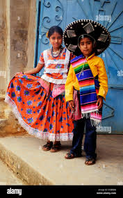 Mexican village girl|2, two, Mexicans, Mexican children, Mexican girls, girls, open-air market,  village, Tlacolula de Matamoros, Tlacolula, Oaxaca State, Mexico Stock  Photo - Alamy