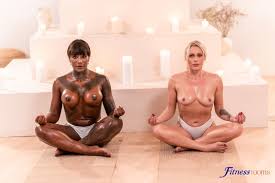 I jpybeasaatbaaaaaa zsbwafb je jpg x Lesbian squirting orgasm